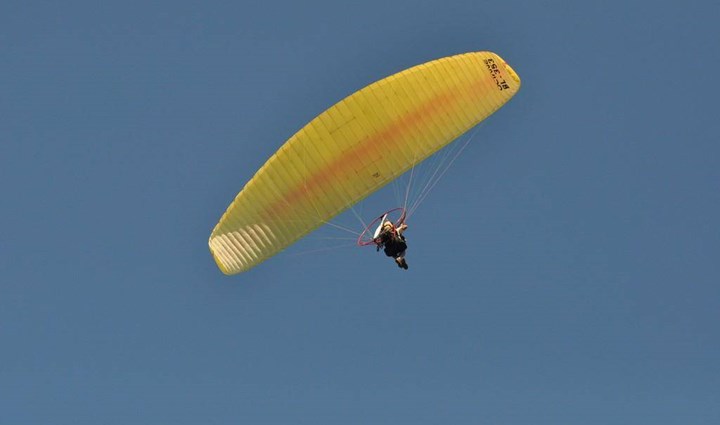 Parasailing 3